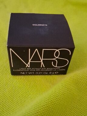 NARS Light Reflecting Eye Brightener — Gold (Goldeneye)